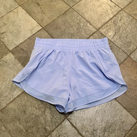 Athleta MESH RACER RUN MID RISE 4 SHORT - Picture 5 of 9